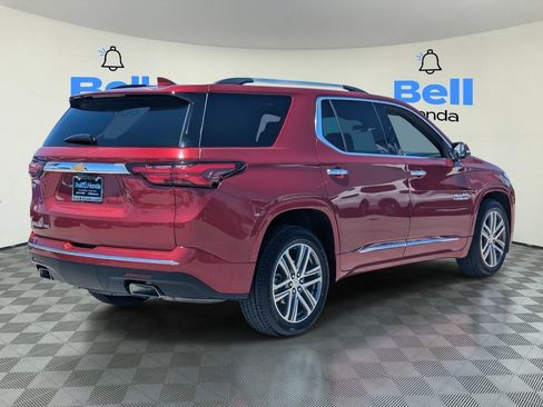 Used 2023 Chevrolet Traverse High Country AWD/4WD image 4