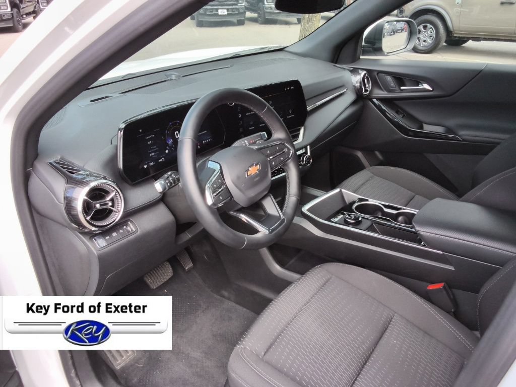 Used 2026 Chevrolet Equinox LT AWD/4WD image 26