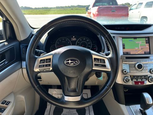 Used 2014 Subaru Outback 2.5i Premium image 13
