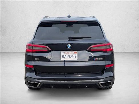 Certified 2022 BMW X5 M50i image 7