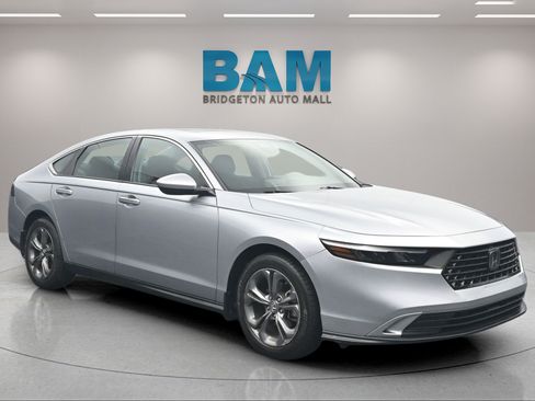 Used 2023 Honda Accord EX image 1
