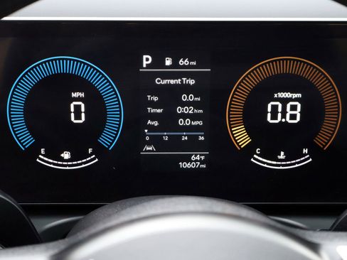Used 2025 Hyundai Santa Cruz SEL FWD image 24