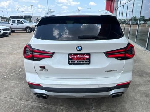 Used 2022 BMW X3 sDrive30i w/ Premium Package 2 RWD image 3