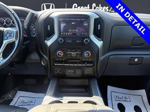 Used 2022 Chevrolet Silverado 1500 LTZ AWD/4WD image 11