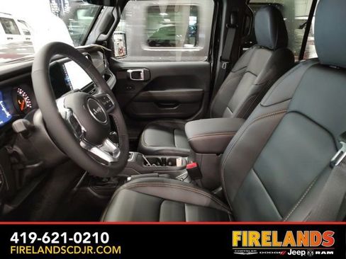 New 2025 Jeep Wrangler Sahara image 15