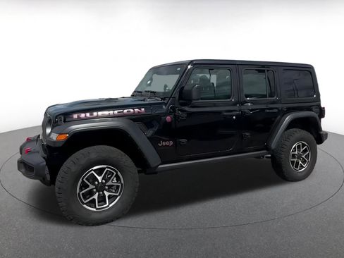 Used 2025 Jeep Wrangler Rubicon image 7