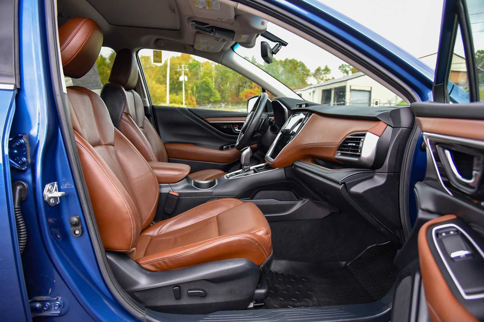 Used 2021 Subaru Outback Touring XT AWD/4WD image 9