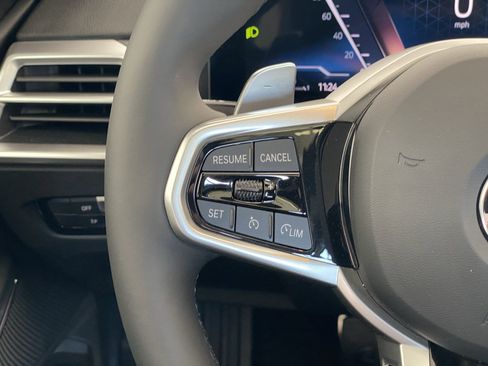 Used 2025 BMW 330i xDrive Sedan w/ M Sport Package image 17