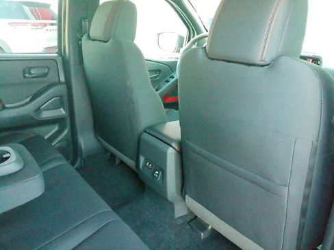 New 2026 Nissan Frontier PRO-4X w/ Pro-4x Convenience Package image 17