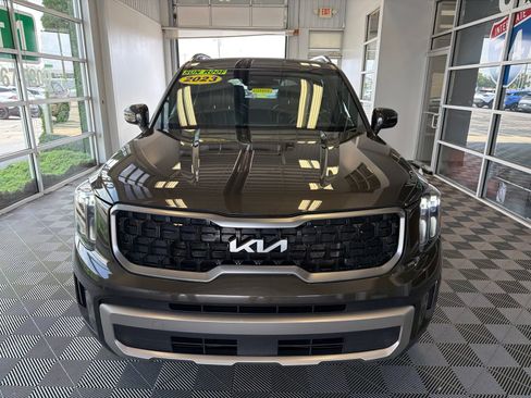Used 2023 Kia Telluride EX X-Line AWD/4WD image 2