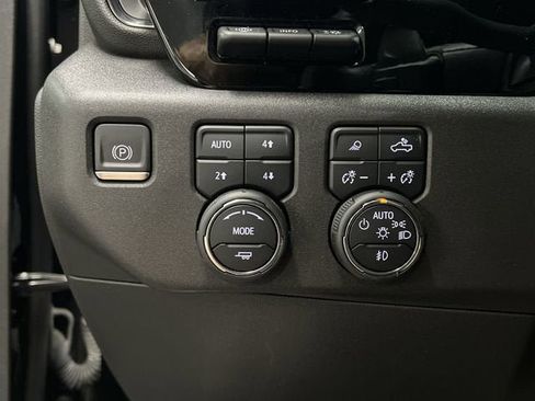 Certified 2024 Chevrolet Silverado 1500 ZR2 w/ ZR2 Bison Edition image 18