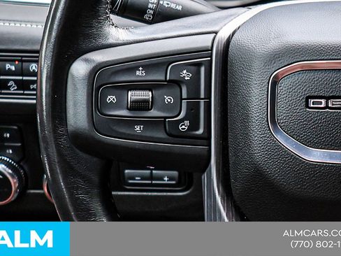 Used 2023 GMC Yukon Denali Ultimate AWD/4WD image 26