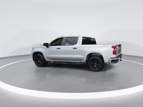 Used 2022 Chevrolet Silverado 1500 Custom w/ Rally Edition AWD/4WD image 7