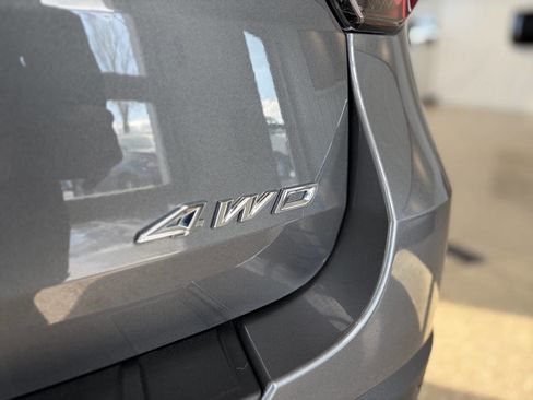 Used 2025 Ford Explorer ST-Line w/ ST-Line Street Pack image 34