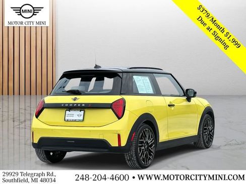 Certified 2025 MINI Cooper S image 4