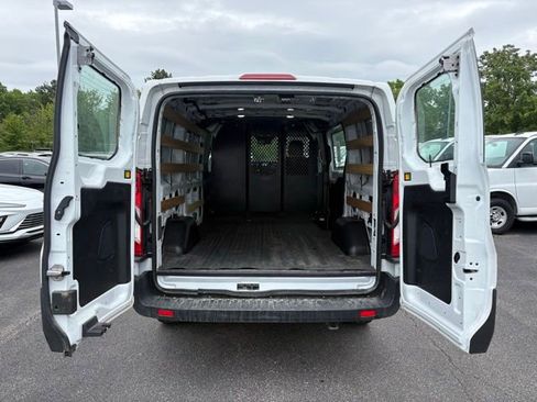 Used 2024 Ford Transit 250 Low Roof w/ Exterior Upgrade Package RWD image 8