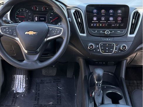 Used 2023 Chevrolet Malibu LT image 11