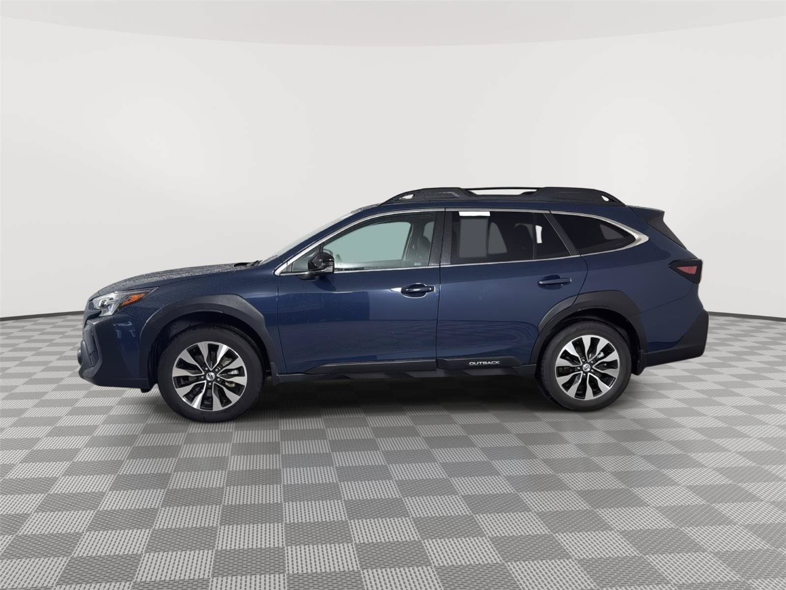 Certified 2024 Subaru Outback Limited AWD/4WD image 4