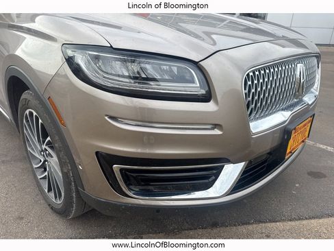 Used 2020 Lincoln Nautilus Reserve w/ Equipment Group 201A image 10