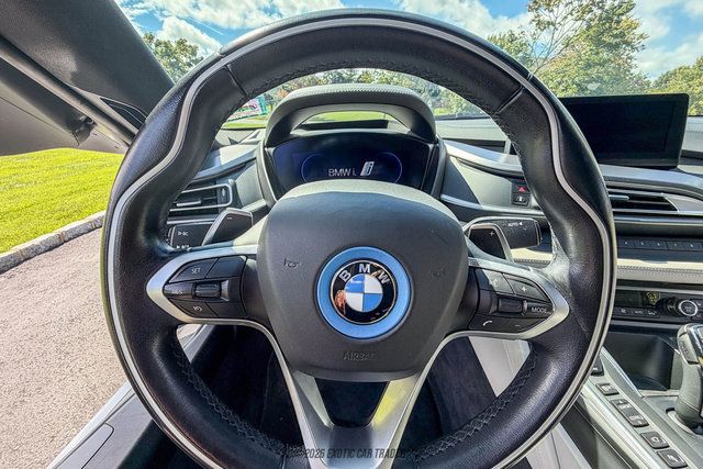 Used 2015 BMW i8 AWD/4WD image 38