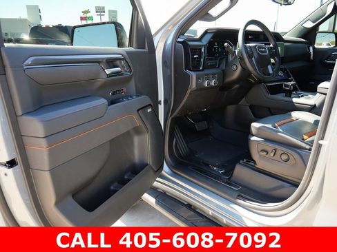 Used 2026 GMC Sierra 1500 AT4 w/ AT4 Premium Package AWD/4WD image 33