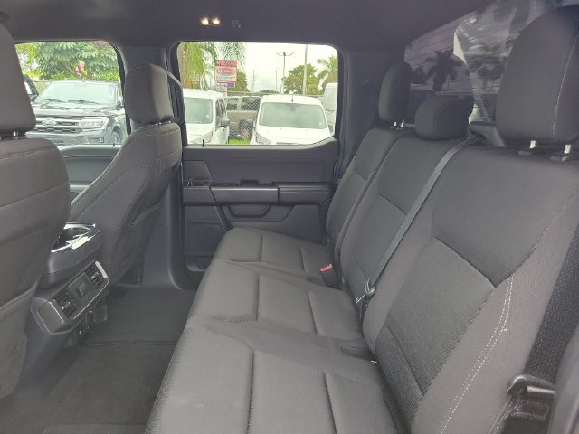 Used 2024 Ford F150 XLT w/ XLT Black Appearance Package RWD image 7