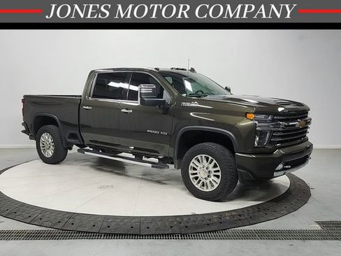 Used 2023 Chevrolet Silverado 2500 High Country w/ Safety Package II AWD/4WD image 1