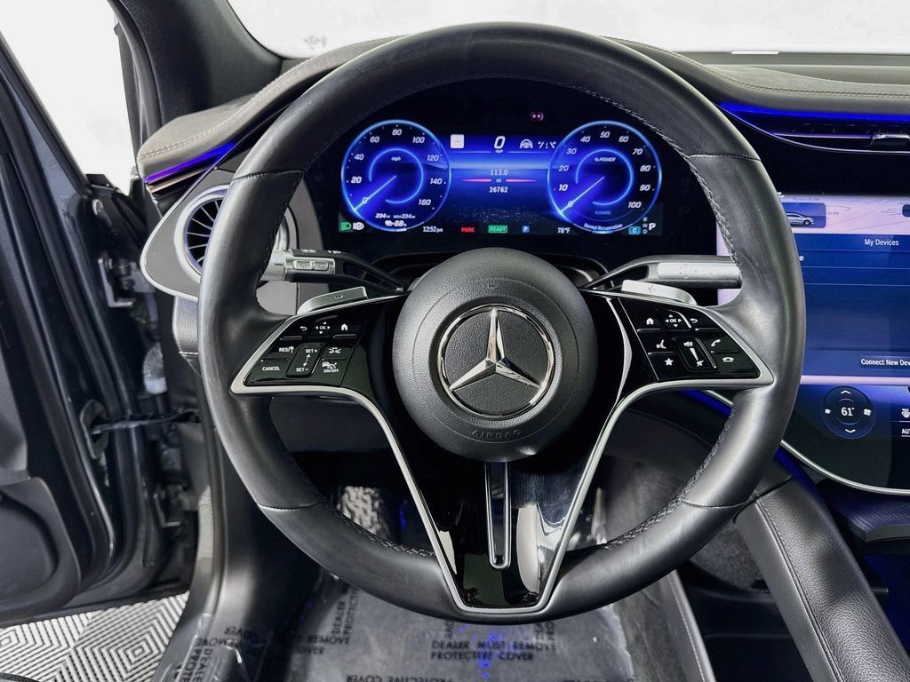 Used 2023 Mercedes-Benz EQS 580 4MATIC SUV image 11