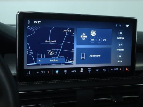 Certified 2024 Lincoln Corsair FWD w/ Equipment Group 101A image 24