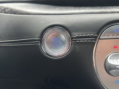 Used 2024 Genesis G90 3.5T image 26