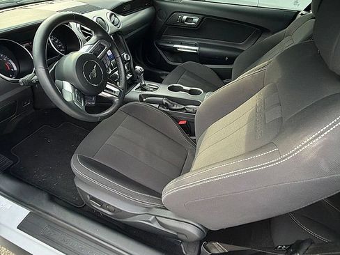 Used 2020 Ford Mustang Convertible w/ Equipment Group 101A RWD image 4