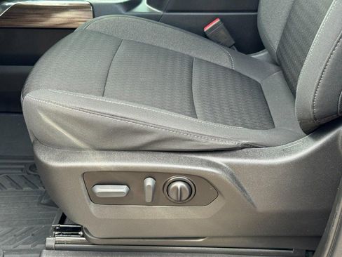 Used 2022 Chevrolet Silverado 1500 LT Trail Boss w/ LPO, Dark Essentials Package image 24