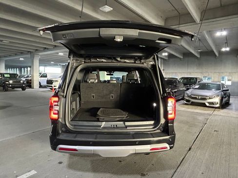 Used 2023 Ford Expedition Max Platinum AWD/4WD image 47
