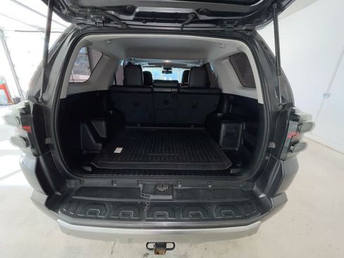 Certified 2019 Toyota 4Runner TRD Off-Road Premium AWD/4WD image 24