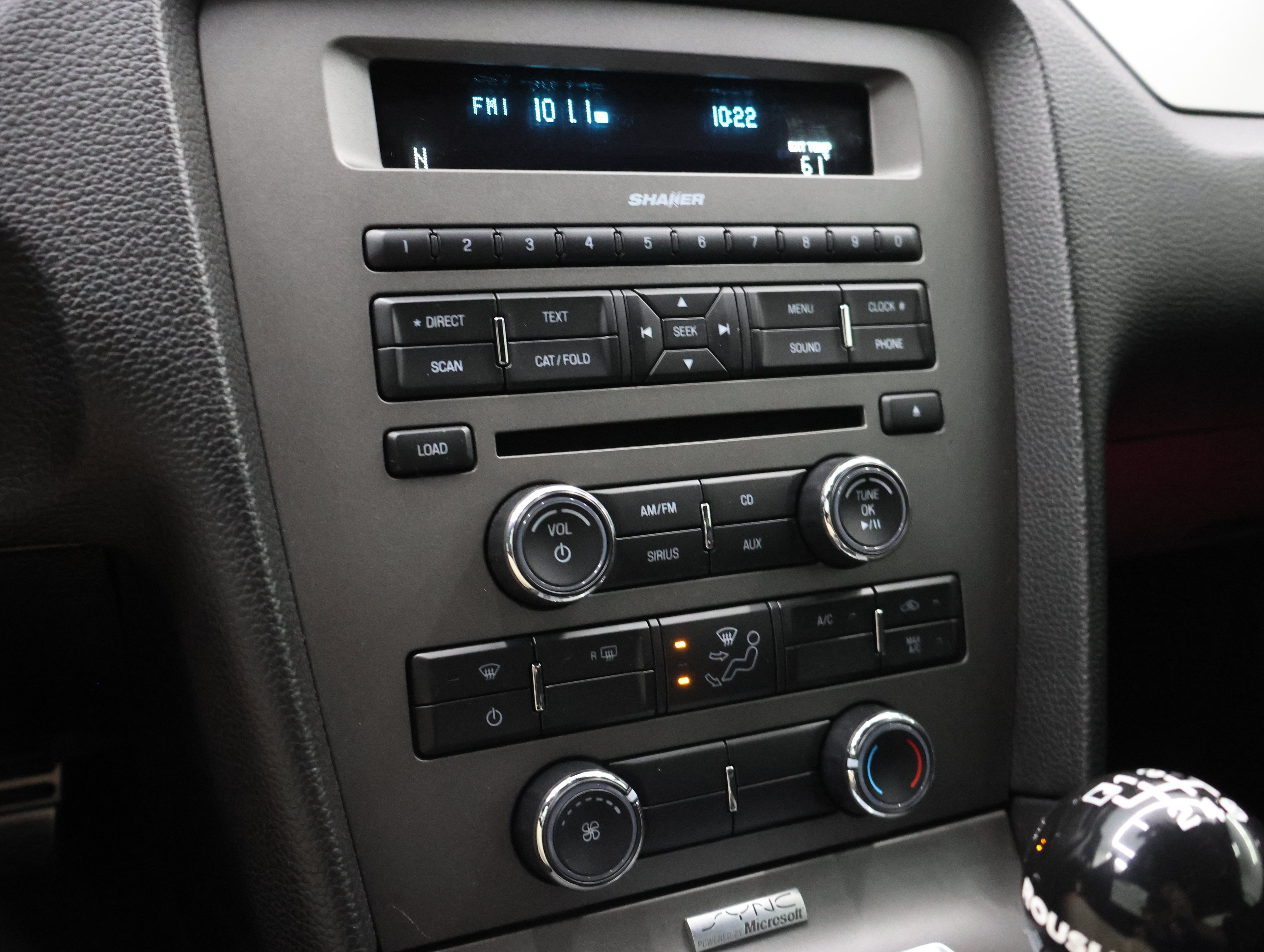 Used 2013 Ford Mustang GT Premium RWD image 11