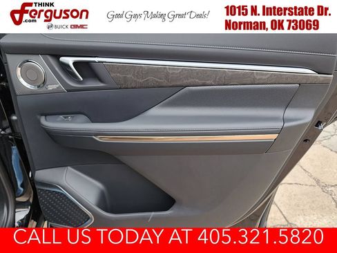 New 2026 Buick Enclave Avenir w/ Super Cruise Package AWD/4WD image 43