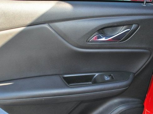Used 2022 Chevrolet Blazer LT image 19