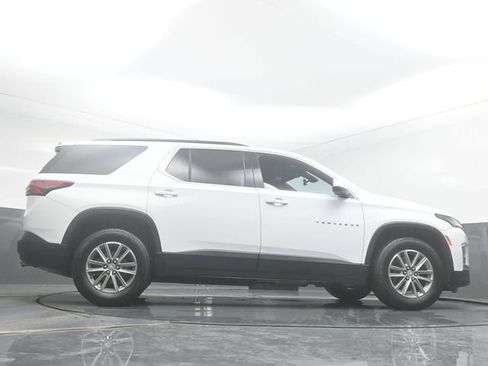 Used 2023 Chevrolet Traverse LT FWD image 54