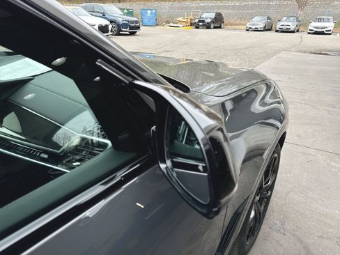 New 2026 BMW X7 M60i image 36