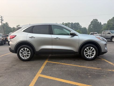 Used 2021 Ford Escape SE AWD/4WD image 5