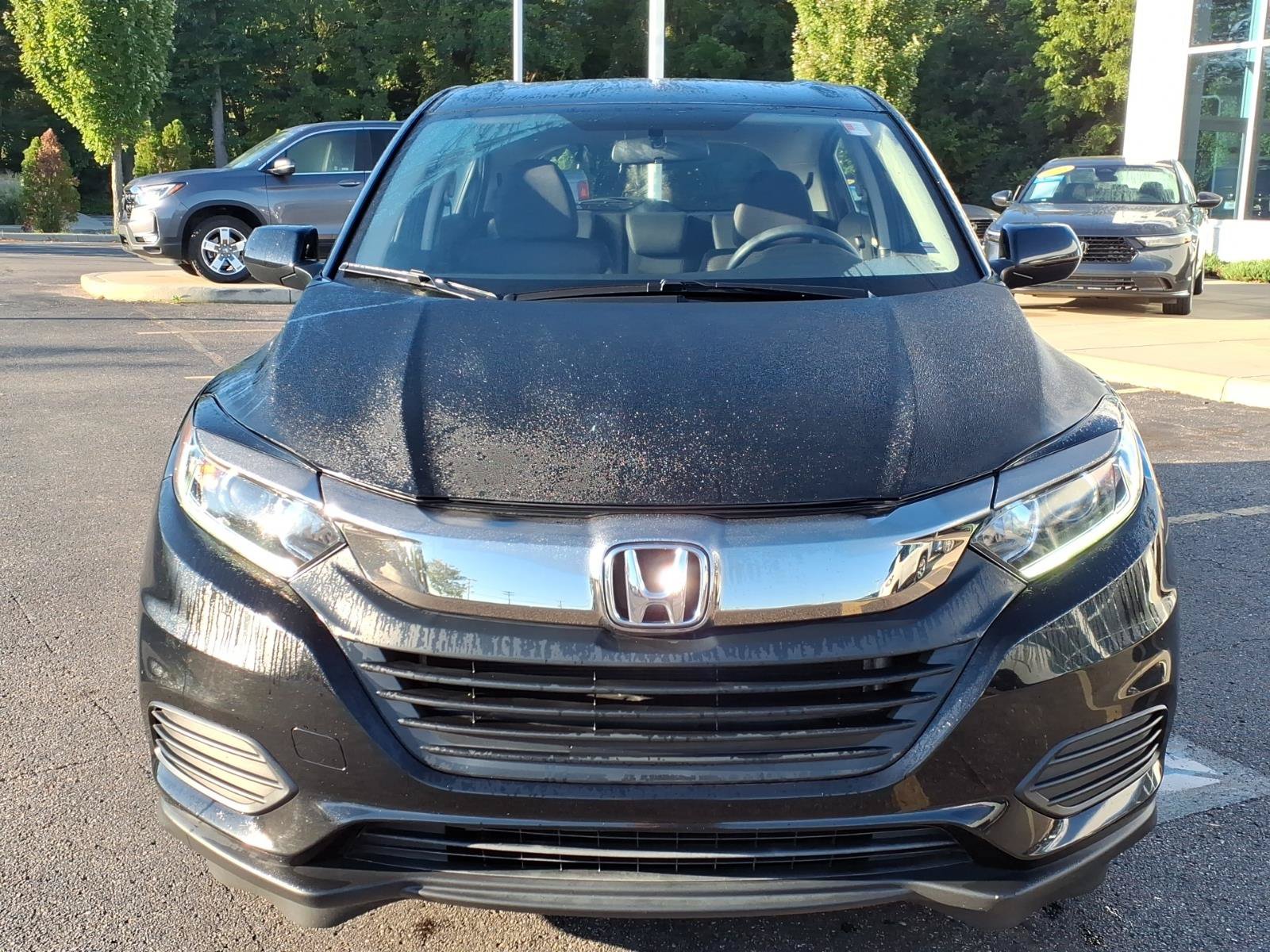 Used 2022 Honda HR-V LX image 2