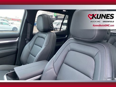 New 2026 GMC Terrain Elevation w/ Elevation Premium Package image 14