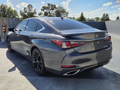 Used 2022 Lexus ES 350 F Sport w/ Accessory Package 2 FWD image 3