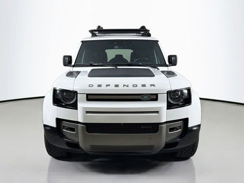 Used 2022 Land Rover Defender 110 X-Dynamic HSE AWD/4WD image 2