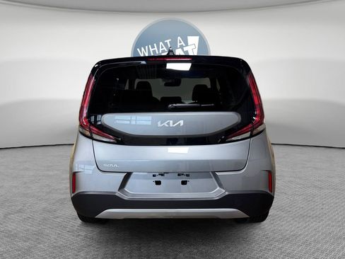 Certified 2024 Kia Soul LX FWD image 5