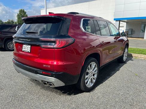 Used 2024 GMC Acadia Denali w/ Super Cruise Package AWD/4WD image 8