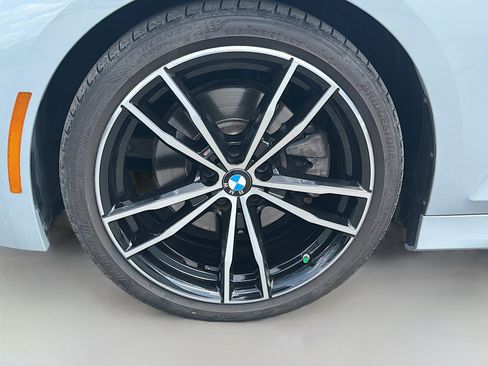 Used 2023 BMW 330i Sedan w/ M Sport Package RWD image 42