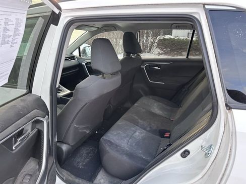 Used 2023 Toyota RAV4 XLE image 11