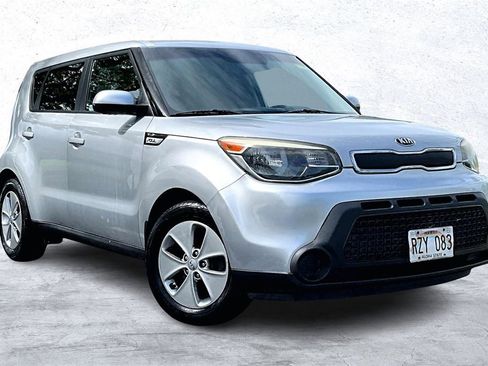 Used 2015 Kia Soul image 11