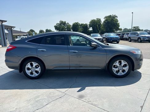 Used 2010 Honda Crosstour EX-L image 3